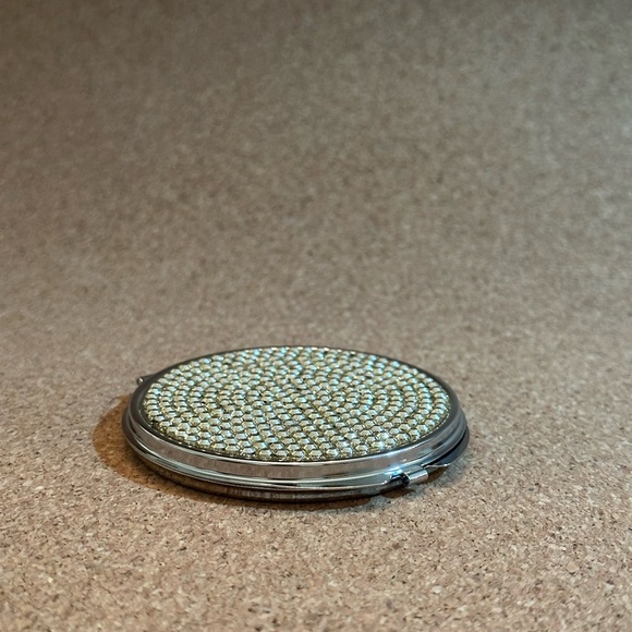 POCKET MIRROR - Picture 2 of 2